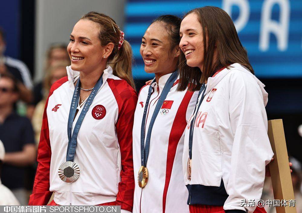 这一对比也 这一对比也