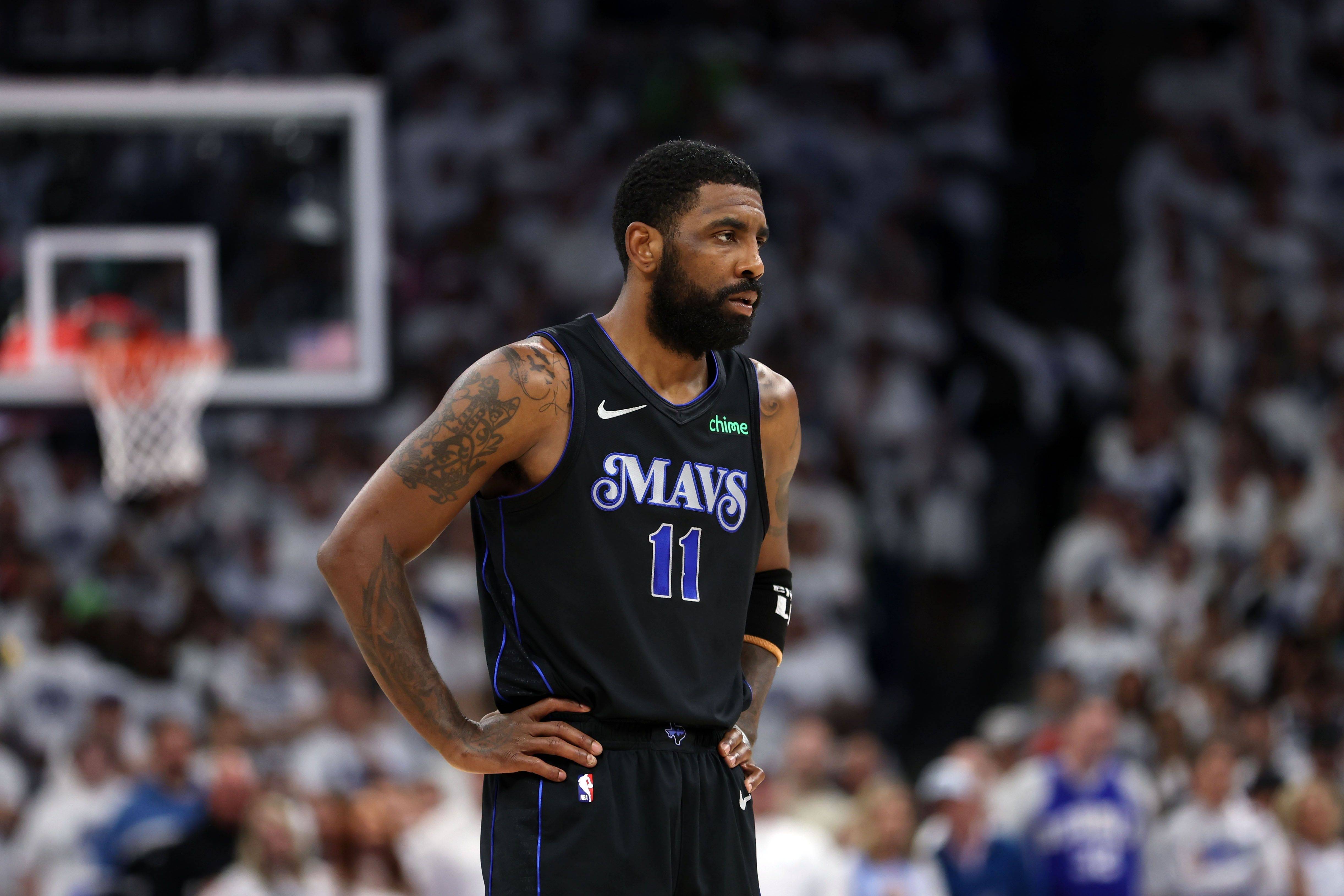 一个角色名 一个角色名