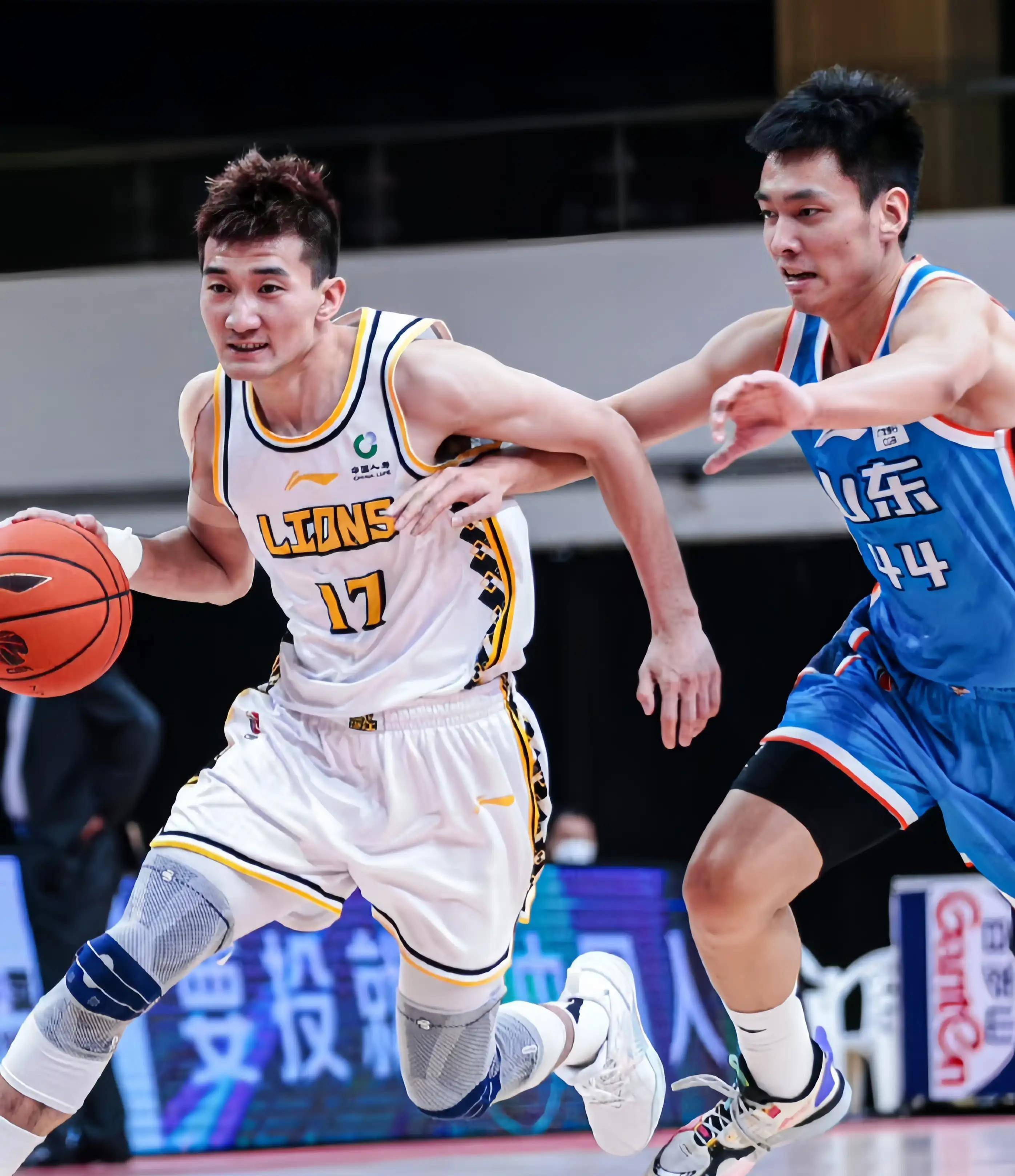 与实时信息 与实时信息